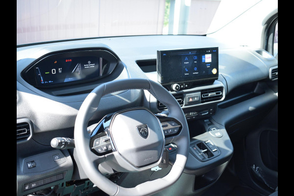 Peugeot e-Partner 136 L2 50 kWh | 0% rente | Apple Carplay | parkeersensoren + camera | navigatie | rijklaarprijs