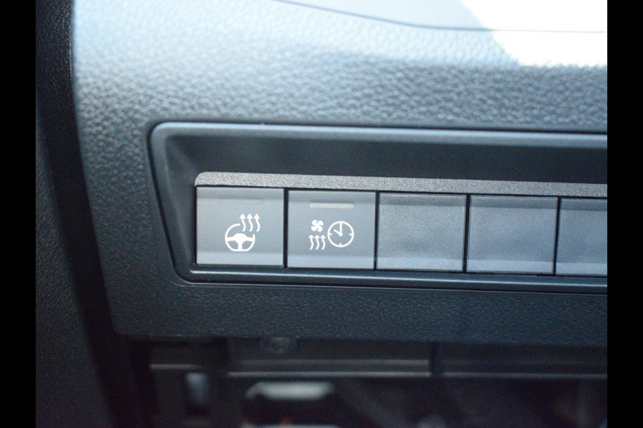 Peugeot e-Partner 136 L2 50 kWh | 0% rente | Apple Carplay | parkeersensoren + camera | navigatie | rijklaarprijs