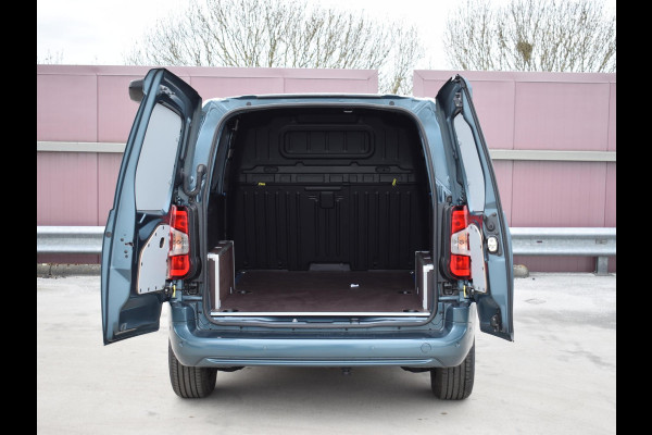 Opel Combo Electric 136 L1 50kWh | 8 JAAR GARANTIE | BETIMMERING | CAMERA + SENSOREN | NAVIGATIE