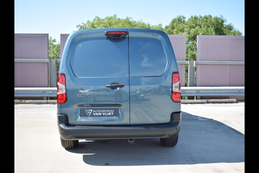 Peugeot e-Partner L2 50 kWh | tot 8 jaar garantie | Navi incl. Apple Carplay | Drive Assist Pakket | Climate Control | Pakket Comfort Connect | camera's | betimmering | LM velgen | rijklaarprijs