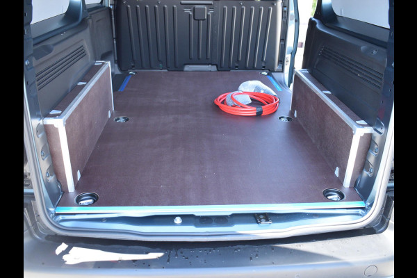 Peugeot e-Partner L2 50 kWh | tot 8 jaar garantie | Navi incl. Apple Carplay | Drive Assist Pakket | Climate Control | Pakket Comfort Connect | camera's | betimmering | LM velgen | rijklaarprijs