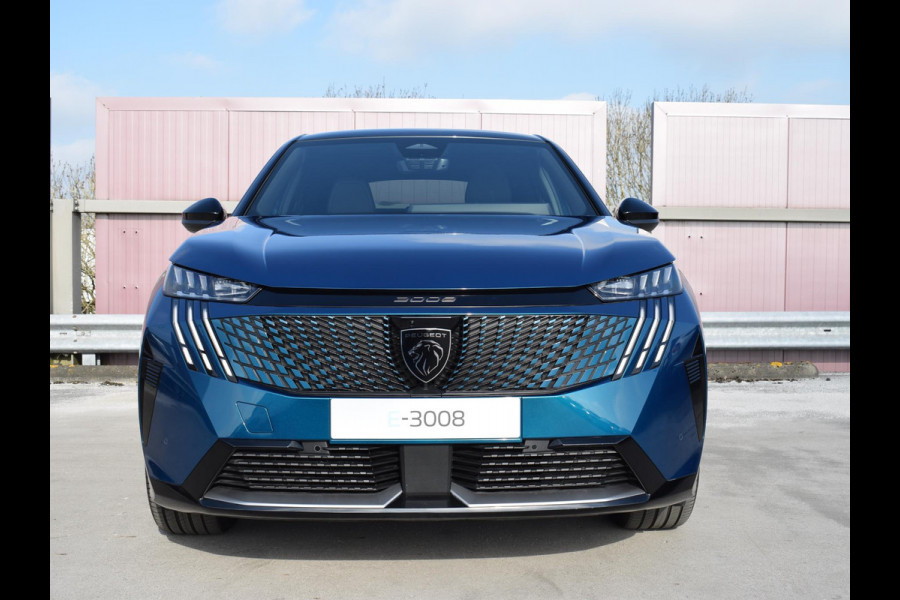 Peugeot E-3008 GT Avantage 210 73 kWh WARMTEPOMP | 360 CAMERA MET SENSOREN | NAVIGATIE / CARPLAY | UIT VOORRAAD LEVERBAAR