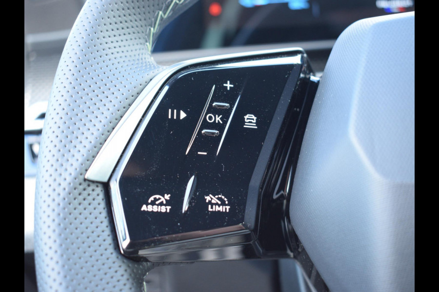 Peugeot E-3008 GT Avantage 210 73 kWh WARMTEPOMP | 360 CAMERA MET SENSOREN | NAVIGATIE / CARPLAY | UIT VOORRAAD LEVERBAAR