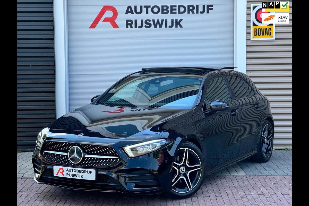 Mercedes-Benz A-Klasse 180 Business Solution AMG Pano/Camera Mercedes-Benz A-Klasse 180 Business Solution AMG Pano/Camera