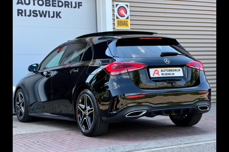 Mercedes-Benz A-Klasse 180 Business Solution AMG Pano/Camera