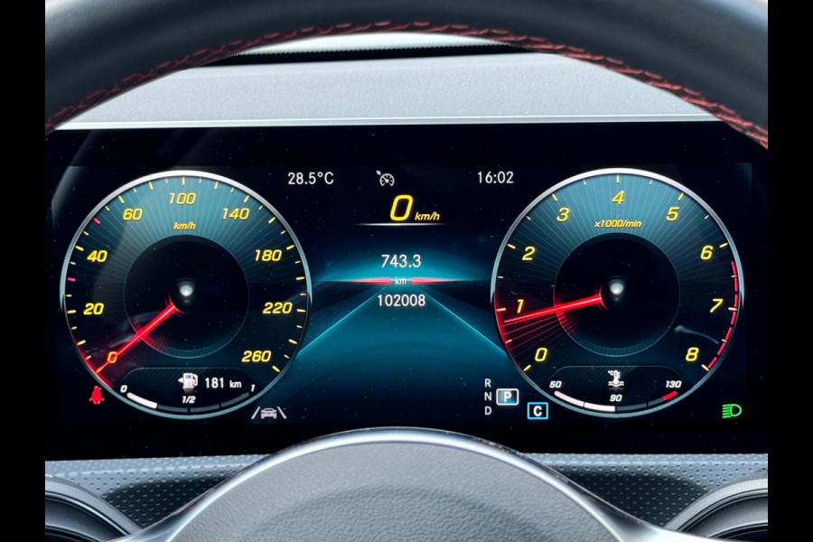 Mercedes-Benz A-Klasse 180 Business Solution AMG Pano/Camera