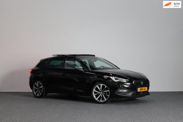 Seat Leon 1.5 eTSI FR LED/SFEER/VIRTUAL/PANORAMADAK/S.VERWARMING/18' LMV/CAM/ACC/ECC/12 MND GARANTIE!