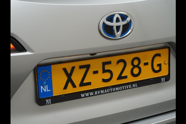 Toyota Corolla Touring Sports 1.8 Hybrid Active VAN: 19.900,- VOOR: 17.877,- UW HERFSTVOORDEEL: 2.023,- ORIG. NL. NAP KM. | CAMERA  DEALER ONDERHOUDEN | 10 JAAR TOYOTAGARANTIE