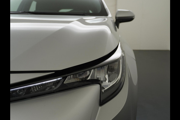 Toyota Corolla Touring Sports 1.8 Hybrid Active VAN: 19.900,- VOOR: 17.877,- UW HERFSTVOORDEEL: 2.023,- ORIG. NL. NAP KM. | CAMERA  DEALER ONDERHOUDEN | 10 JAAR TOYOTAGARANTIE