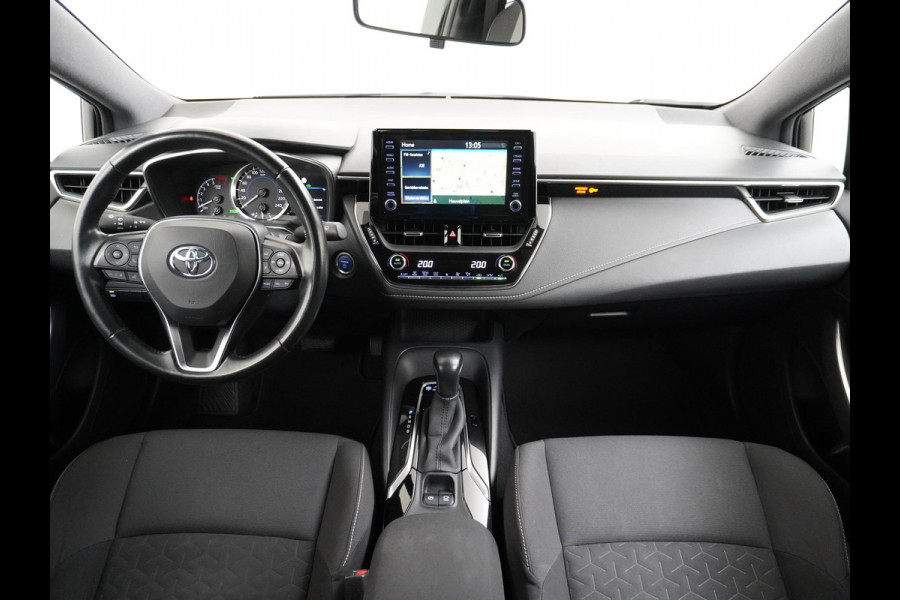 Toyota Corolla Touring Sports 1.8 Hybrid Active VAN: 19.900,- VOOR: 17.877,- UW HERFSTVOORDEEL: 2.023,- ORIG. NL. NAP KM. | CAMERA  DEALER ONDERHOUDEN | 10 JAAR TOYOTAGARANTIE