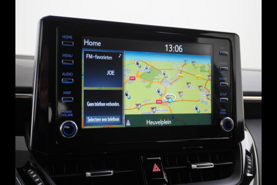 Toyota Corolla Touring Sports 1.8 Hybrid Active VAN: 19.900,- VOOR: 17.877,- UW HERFSTVOORDEEL: 2.023,- ORIG. NL. NAP KM. | CAMERA  DEALER ONDERHOUDEN | 10 JAAR TOYOTAGARANTIE