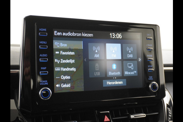 Toyota Corolla Touring Sports 1.8 Hybrid Active VAN: 19.900,- VOOR: 17.877,- UW HERFSTVOORDEEL: 2.023,- ORIG. NL. NAP KM. | CAMERA  DEALER ONDERHOUDEN | 10 JAAR TOYOTAGARANTIE