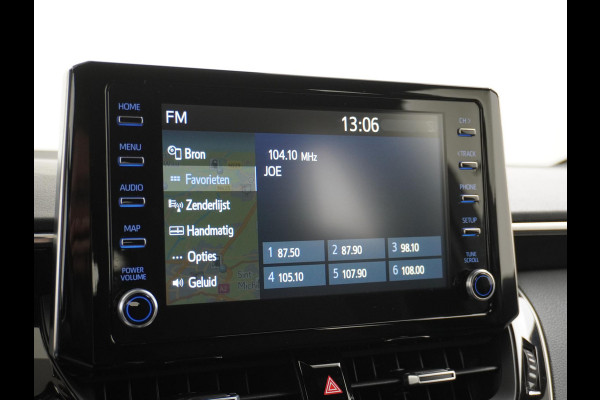 Toyota Corolla Touring Sports 1.8 Hybrid Active VAN: 19.900,- VOOR: 17.877,- UW HERFSTVOORDEEL: 2.023,- ORIG. NL. NAP KM. | CAMERA  DEALER ONDERHOUDEN | 10 JAAR TOYOTAGARANTIE