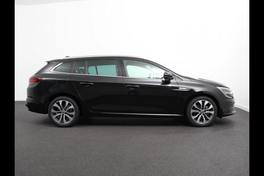 Renault MEGANE Estate 1.6 E-Tech PHEV 160pk Techno Leder Pack Airco|ECC Navi Carplay PDC VA + Camera Trekhaak Massage Full LED 160 pk