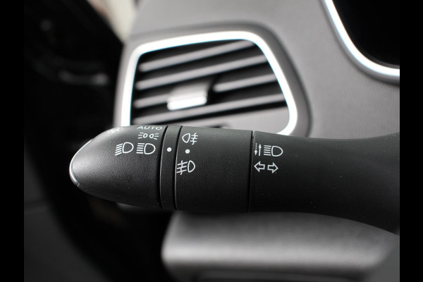 Renault MEGANE Estate 1.6 E-Tech PHEV 160pk Techno Leder Pack Airco|ECC Navi Carplay PDC VA + Camera Trekhaak Massage Full LED 160 pk