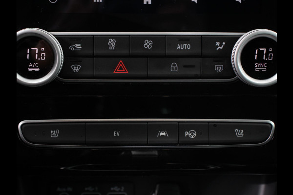Renault MEGANE Estate 1.6 E-Tech PHEV 160pk Techno Leder Pack Airco|ECC Navi Carplay PDC VA + Camera Trekhaak Massage Full LED 160 pk