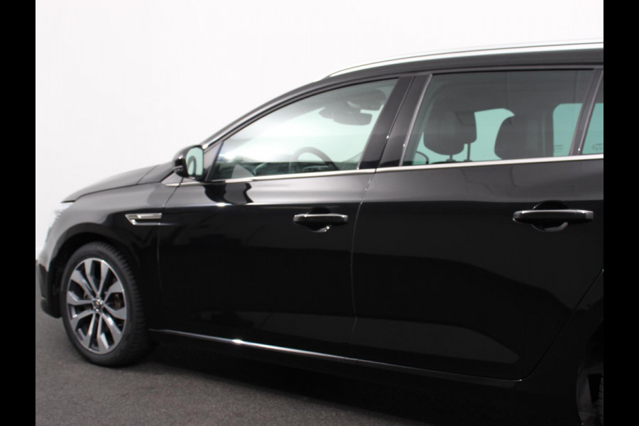 Renault MEGANE Estate 1.6 E-Tech PHEV 160pk Techno Leder Pack Airco|ECC Navi Carplay PDC VA + Camera Trekhaak Massage Full LED 160 pk