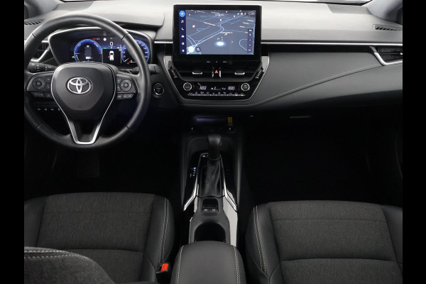 Toyota Corolla High Power Hybrid 200 Dynamic | Dodehoek detectie | Stoel-/Stuurverwarming | Parkeersensoren | Apple Carplay & AndroidAUTO
