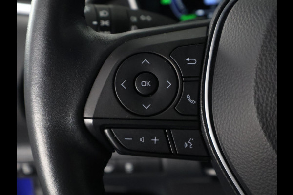 Toyota Corolla High Power Hybrid 200 Dynamic | Dodehoek detectie | Stoel-/Stuurverwarming | Parkeersensoren | Apple Carplay & AndroidAUTO