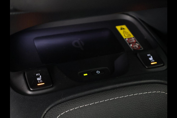 Toyota Corolla High Power Hybrid 200 Dynamic | Dodehoek detectie | Stoel-/Stuurverwarming | Parkeersensoren | Apple Carplay & AndroidAUTO