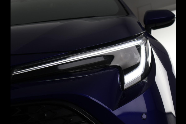 Toyota Corolla High Power Hybrid 200 Dynamic | Dodehoek detectie | Stoel-/Stuurverwarming | Parkeersensoren | Apple Carplay & AndroidAUTO
