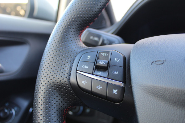 Ford Puma 1.0 EcoBoost Hybrid 125PK ST-Line X | B&O | BLIS | Adaptieve Cruise | Winterpack | Navigatie