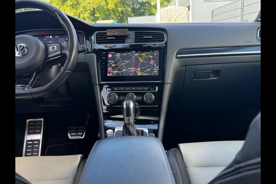 Volkswagen Golf 2.0TSI R 4MOTION 310PK PANO VIRTUAL DASH ADAPTIVE CRUISE CARPLAY LEDER ELEKTRISCHE VERSTELLING