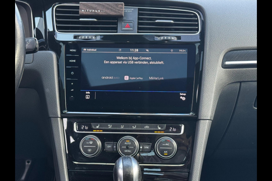 Volkswagen Golf 2.0TSI R 4MOTION 310PK PANO VIRTUAL DASH ADAPTIVE CRUISE CARPLAY LEDER ELEKTRISCHE VERSTELLING