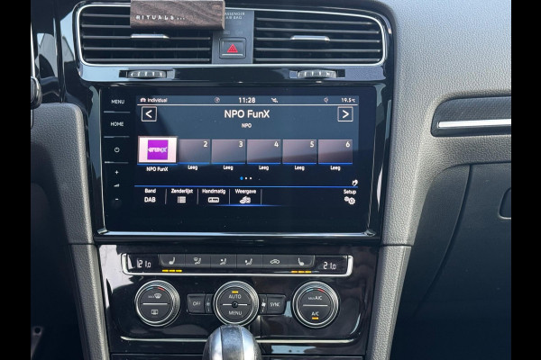 Volkswagen Golf 2.0TSI R 4MOTION 310PK PANO VIRTUAL DASH ADAPTIVE CRUISE CARPLAY LEDER ELEKTRISCHE VERSTELLING