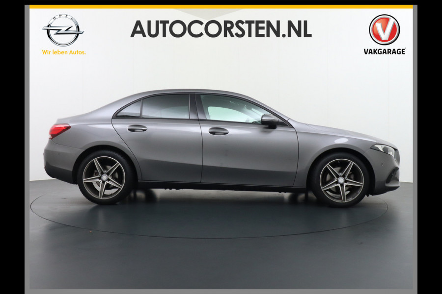 Mercedes-Benz A-Klasse 180 Sedan Navi Ecc Camera Cruise Control Pdc Keyless Stoelverwarming Regen-Lichtsensor Led Lmv Bluetooth