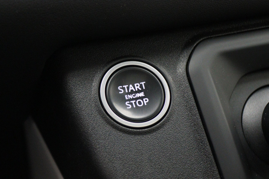 Land Rover Defender 2.0 D240 110 HSE Leer, 360° Camera, Panoramadak, Luchtvering, Meridian Audio, Trekhaak