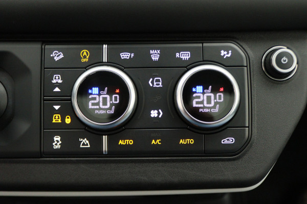 Land Rover Defender 2.0 D240 110 HSE Leer, 360° Camera, Panoramadak, Luchtvering, Meridian Audio, Trekhaak
