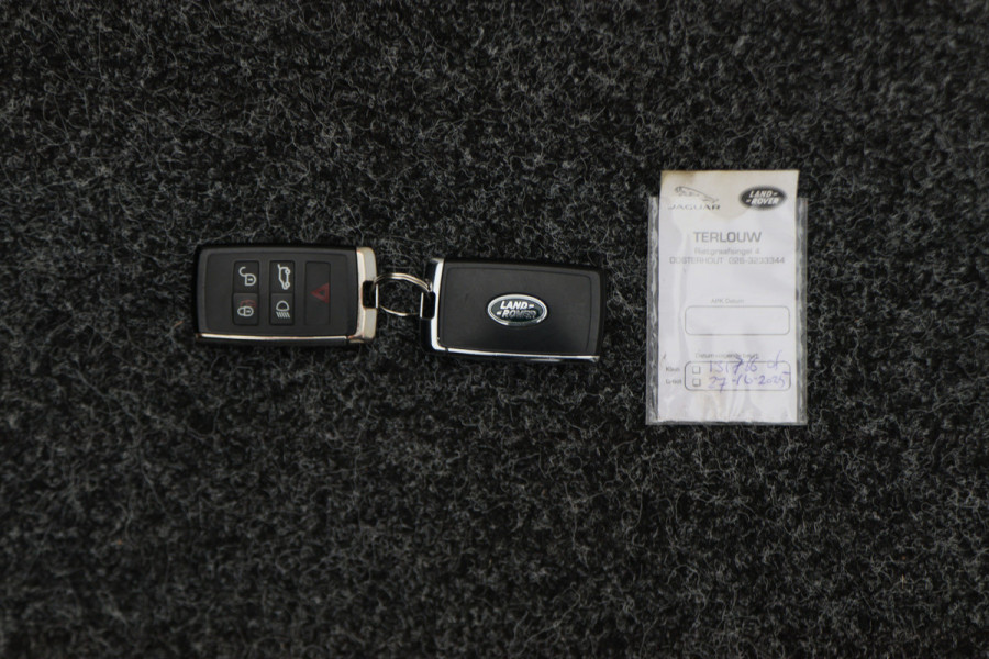 Land Rover Defender 2.0 D240 110 HSE Leer, 360° Camera, Panoramadak, Luchtvering, Meridian Audio, Trekhaak