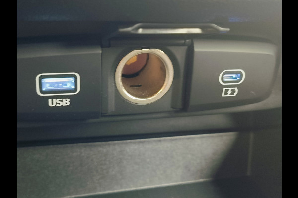 Hyundai i10 1.0 Comfort Smart AUTOMAAT uit 2024 Rijklaar + Fabrieksgarantie tot 04-2029 Henk Jongen Auto's in Helmond,  al 50 jaar service zoals 't hoort!