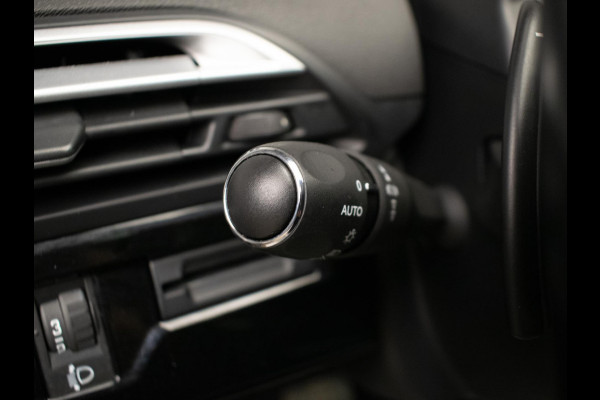 Citroën Grand C4 Spacetourer 1.2 PureTech Shine Sport 7p (PANORAMADAK,NAVI,CAMERA,LMVELGEN,CRUISE,CLIMATE,SPORTSTOELEN,NETTESTAAT)