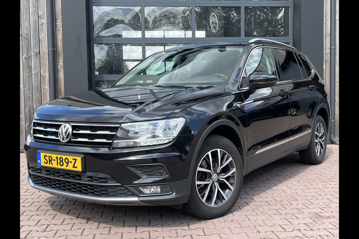 Volkswagen Tiguan Allspace 1.4 TSI Comfortline Business 7p. | Pano | Trekhaak | Stoelverwarming | Navi | ACC | App-connect | Elek. achterklep | All-seasons | Volkswagen Tiguan Allspace 1.4 TSI Comfortline Business 7p. | Pano | Trekhaak | Stoelverwarming | Navi | ACC | App-connect | Elek. achterklep | All-seasons |