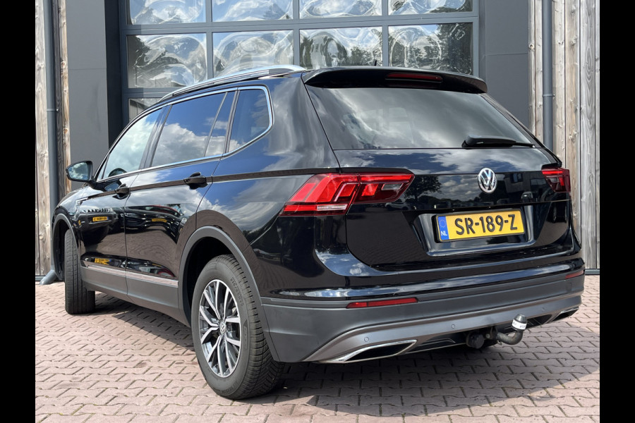 Volkswagen Tiguan Allspace 1.4 TSI Comfortline Business 7p. | Pano | Trekhaak | Stoelverwarming | Navi | ACC | App-connect | Elek. achterklep | All-seasons |
