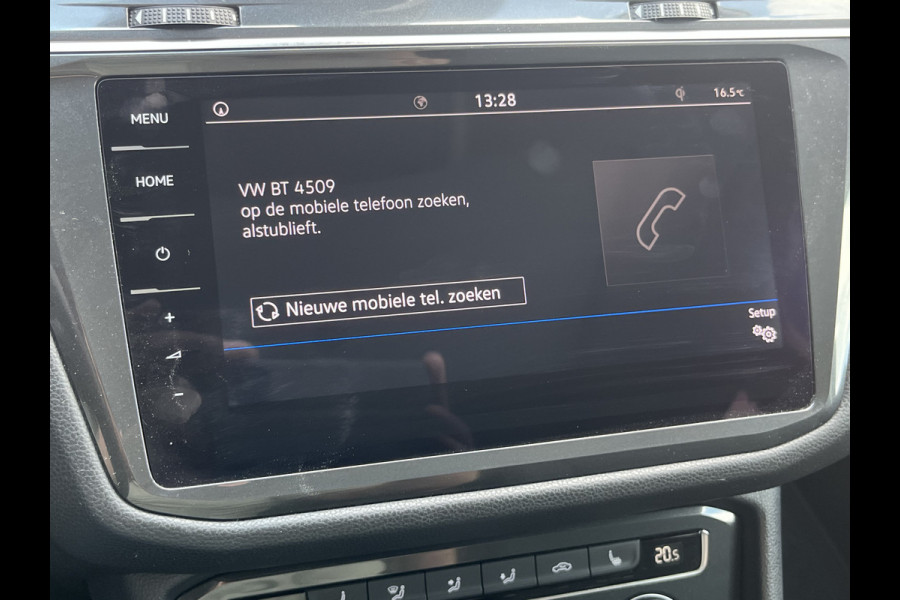 Volkswagen Tiguan Allspace 1.4 TSI Comfortline Business 7p. | Pano | Trekhaak | Stoelverwarming | Navi | ACC | App-connect | Elek. achterklep | All-seasons |