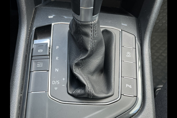 Volkswagen Tiguan Allspace 1.4 TSI Comfortline Business 7p. | Pano | Trekhaak | Stoelverwarming | Navi | ACC | App-connect | Elek. achterklep | All-seasons |