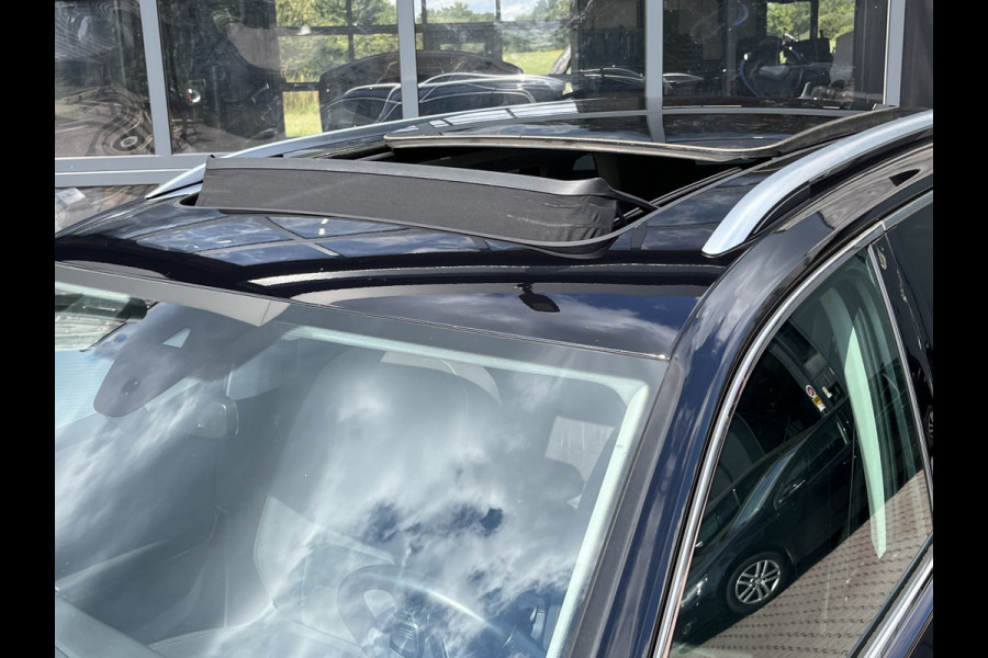 Volkswagen Tiguan Allspace 1.4 TSI Comfortline Business 7p. | Pano | Trekhaak | Stoelverwarming | Navi | ACC | App-connect | Elek. achterklep | All-seasons |