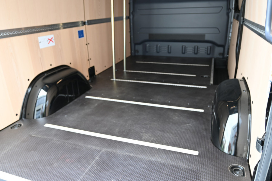 Mercedes-Benz Sprinter 315 CDI L2H2 RWD MBUX navigatie met camera