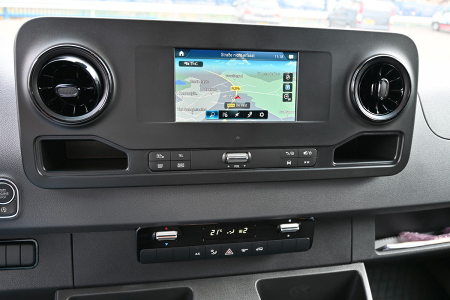 Mercedes-Benz Sprinter 315 CDI L2H2 RWD MBUX navigatie met camera