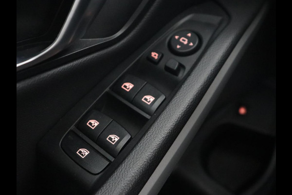 BMW 3-serie 320e Advantage | Leder | Sportstoelen | Stoelverwarming | Camera | Live Cockpit | Carplay | Navigatie | Full LED | Park Assist | PHEV | Plug In