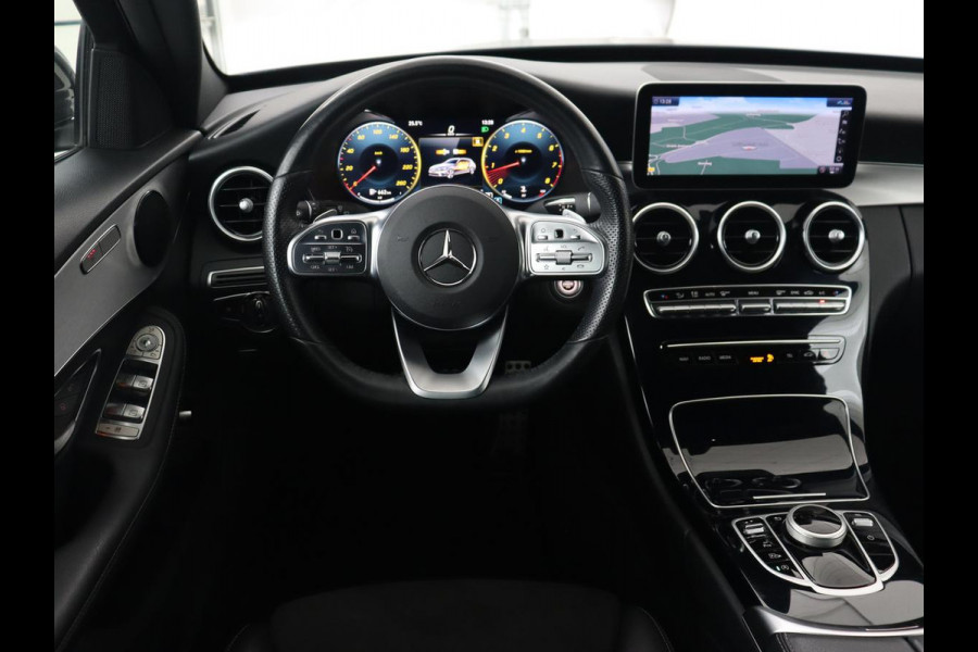 Mercedes-Benz C-Klasse 160 AMG Limited | Stoelverwarming | Leder/Alcantara | Digital Cockpit | Camera | Navigatie | Full LED | Park Assist