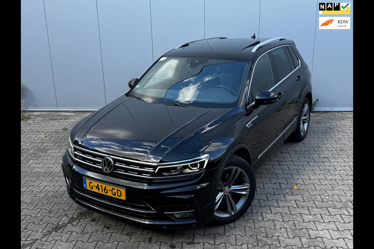 Volkswagen Tiguan 1.5 TSI HIGHLINE R-LINE PANORAMADAK 360 CAMERA CARPLAY VIRTUAL NAP NEDERLANDSE AUTO VOL LEDER LED Volkswagen Tiguan 1.5 TSI HIGHLINE R-LINE PANORAMADAK 360 CAMERA CARPLAY VIRTUAL NAP NEDERLANDSE AUTO VOL LEDER LED