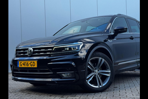 Volkswagen Tiguan 1.5 TSI HIGHLINE R-LINE PANORAMADAK 360 CAMERA CARPLAY VIRTUAL NAP NEDERLANDSE AUTO VOL LEDER LED