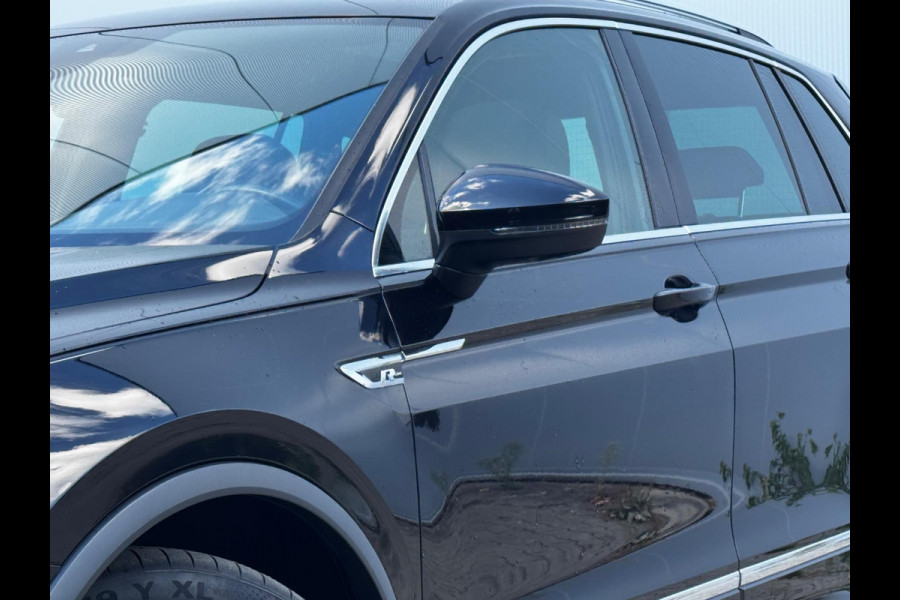 Volkswagen Tiguan 1.5 TSI HIGHLINE R-LINE PANORAMADAK 360 CAMERA CARPLAY VIRTUAL NAP NEDERLANDSE AUTO VOL LEDER LED