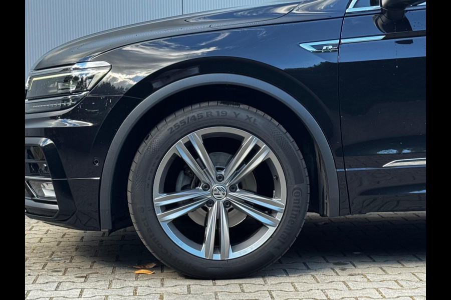 Volkswagen Tiguan 1.5 TSI HIGHLINE R-LINE PANORAMADAK 360 CAMERA CARPLAY VIRTUAL NAP NEDERLANDSE AUTO VOL LEDER LED