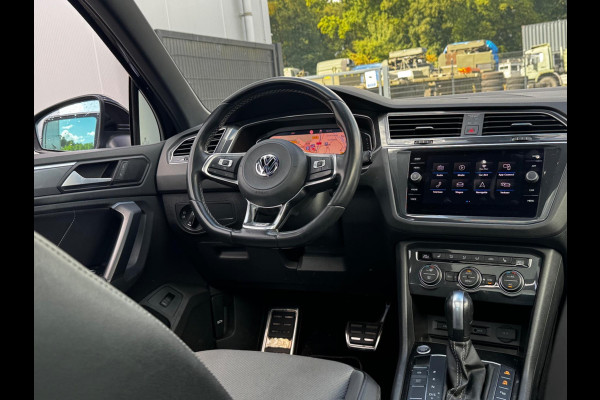 Volkswagen Tiguan 1.5 TSI HIGHLINE R-LINE PANORAMADAK 360 CAMERA CARPLAY VIRTUAL NAP NEDERLANDSE AUTO VOL LEDER LED