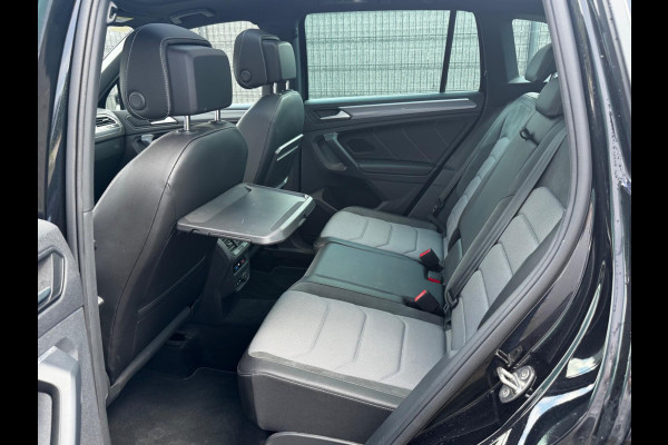 Volkswagen Tiguan 1.5 TSI HIGHLINE R-LINE PANORAMADAK 360 CAMERA CARPLAY VIRTUAL NAP NEDERLANDSE AUTO VOL LEDER LED